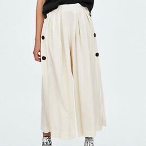 Zara Trf Women’s Buttoned Culottes